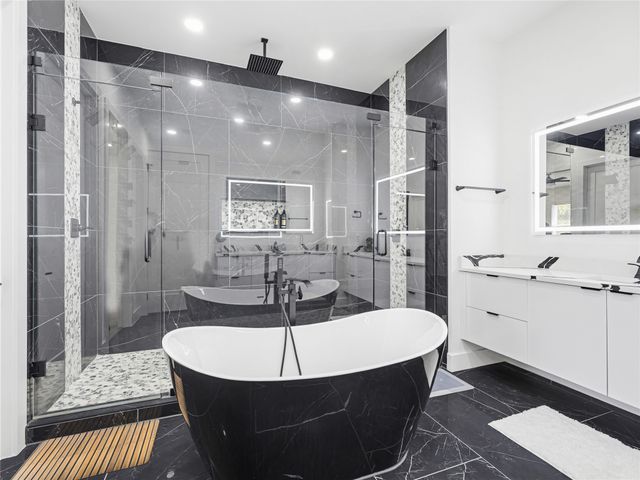 1521 N Haskell Avenue, Dallas, TX 75204