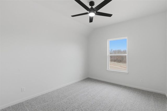 3124 Road Runner Court, Guthrie, OK 73044