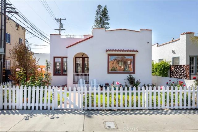 205 Argonne, Long Beach, CA 90803