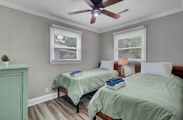 1107 Hawthorne Road, Hanahan, SC 29410