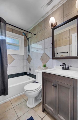 1107 Hawthorne Road, Hanahan, SC 29410