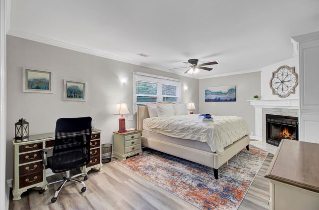 1107 Hawthorne Road, Hanahan, SC 29410
