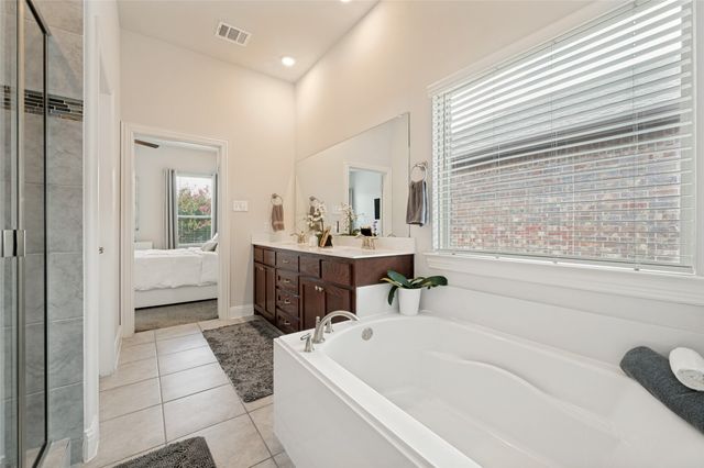 1409 Summit View Lane, Little Elm, TX 76227