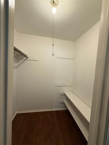 526 Whippoorwill Drive, Missouri City, TX 77489