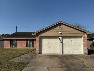 526 Whippoorwill Drive, Missouri City, TX 77489