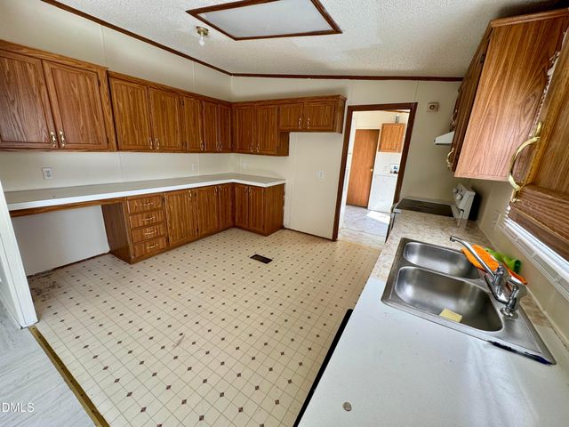 110 Winding Ridge 39, Sanford, NC 27332