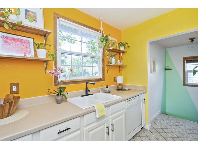 4306 Se 54TH Ave, Portland, OR 97206
