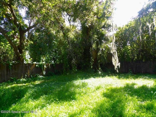 430 Nogales Avenue NE, Palm Bay, FL 32907