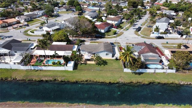 25631 SW 130th Ave, Homestead, FL 33032