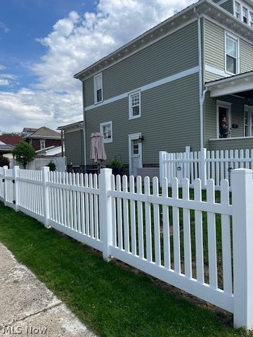 2010 Marianna Street, Wellsburg, WV 26070