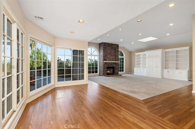 5068 Shirley, Tarzana, CA 91356