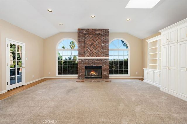 5068 Shirley, Tarzana, CA 91356