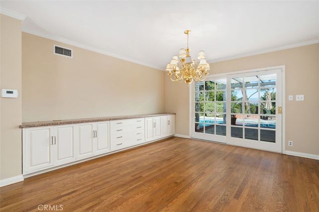 5068 Shirley, Tarzana, CA 91356