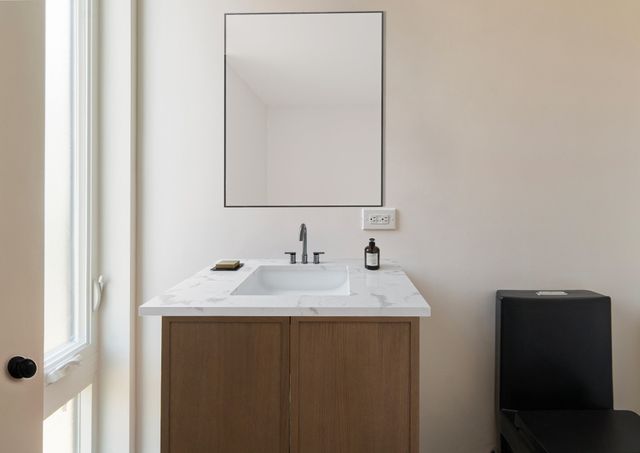 60 Franklin St 2, Somerville, MA 02145