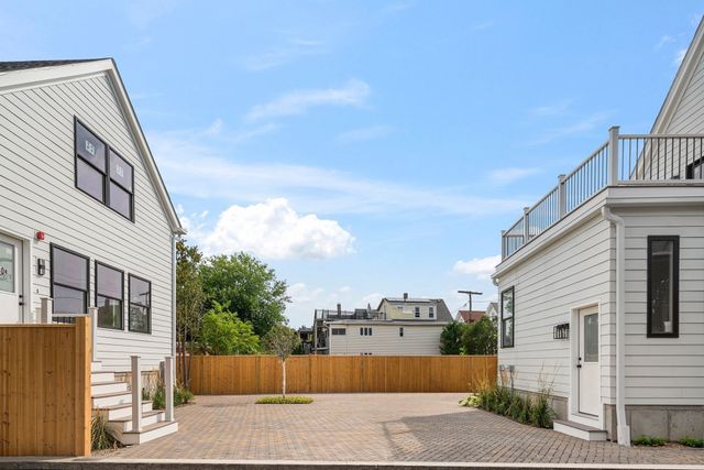 60 Franklin St 2, Somerville, MA 02145