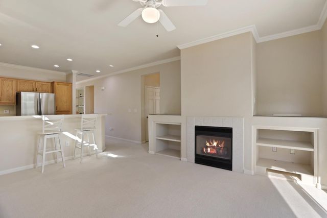 2042 Spring Blossom Ln, Turlock, CA 95382