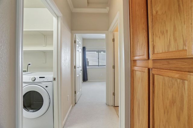 2042 Spring Blossom Ln, Turlock, CA 95382