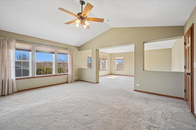 3004 Crossfire Trail, Elgin, IL 60124