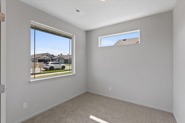 509 N Arc Ct, Spokane Valley, WA 99016