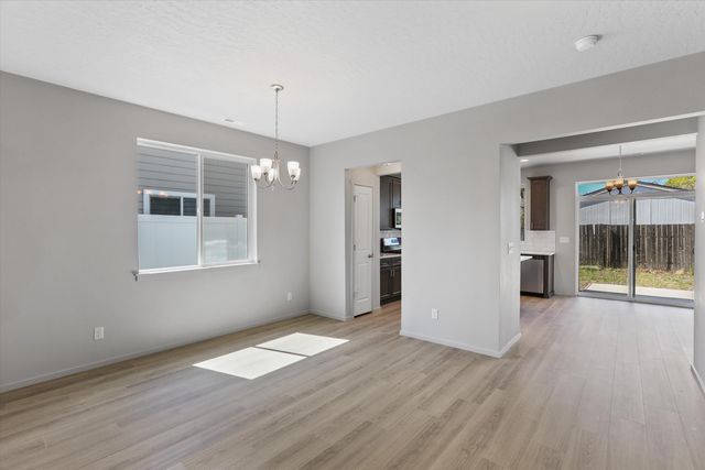 509 N Arc Ct, Spokane Valley, WA 99016