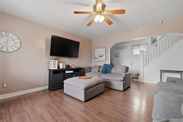 1504 7th St, New Kensington, PA 15068