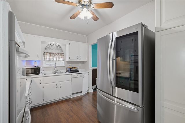 1504 7th St, New Kensington, PA 15068