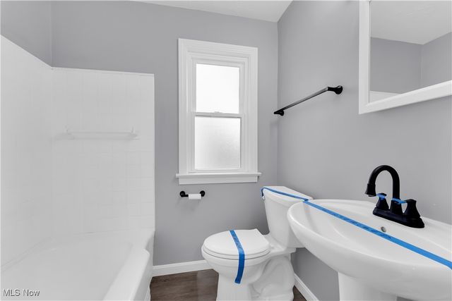 953 Whitby Road, Cleveland Heights, OH 44112