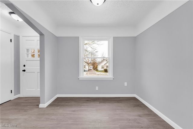 953 Whitby Road, Cleveland Heights, OH 44112