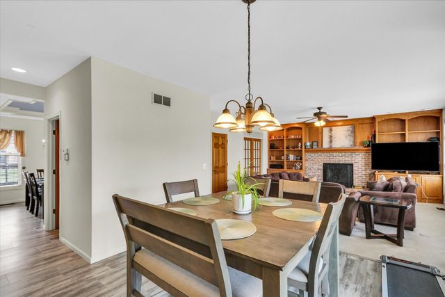 4309 CROSSGATE Drive, Champaign, IL 61822