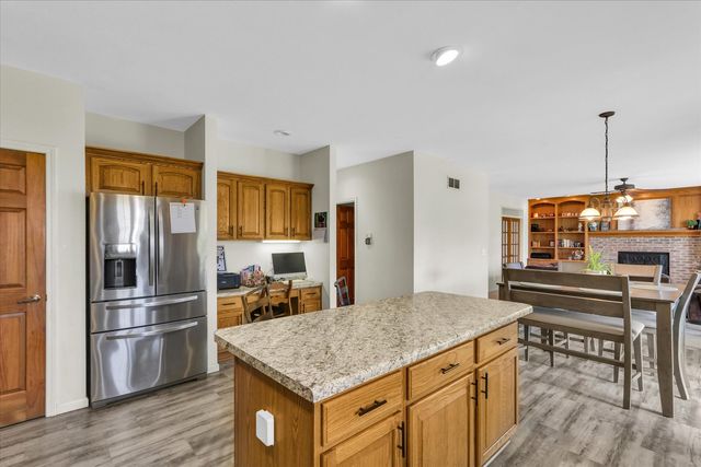 4309 CROSSGATE Drive, Champaign, IL 61822