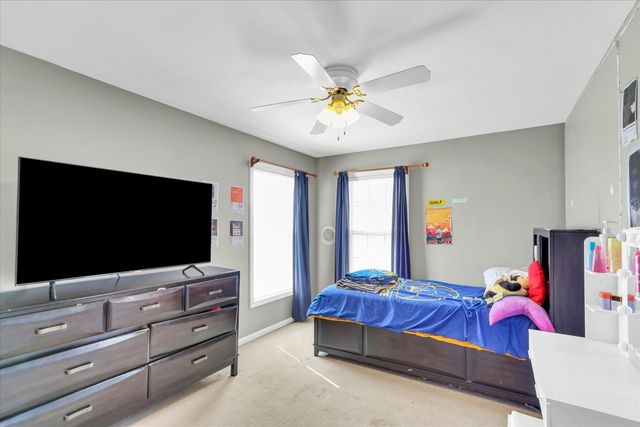 4309 CROSSGATE Drive, Champaign, IL 61822