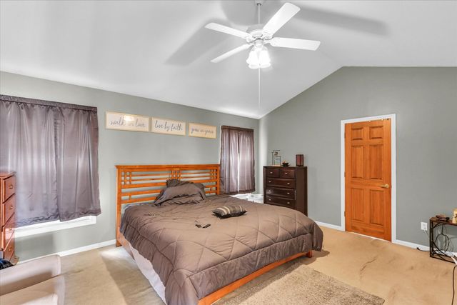 4309 CROSSGATE Drive, Champaign, IL 61822