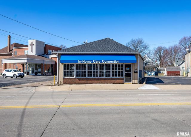 1715 15TH Street Place, Moline, IL 61265