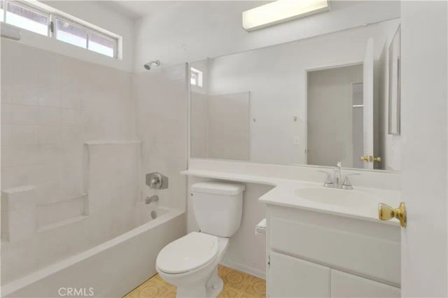 13776 Foxfire Road, Victorville, CA 92392