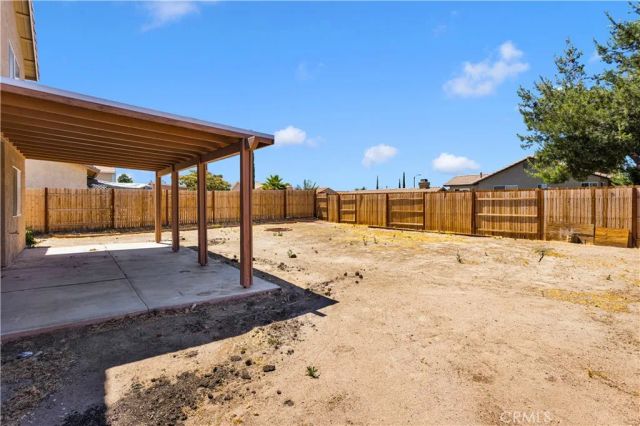 13776 Foxfire Road, Victorville, CA 92392