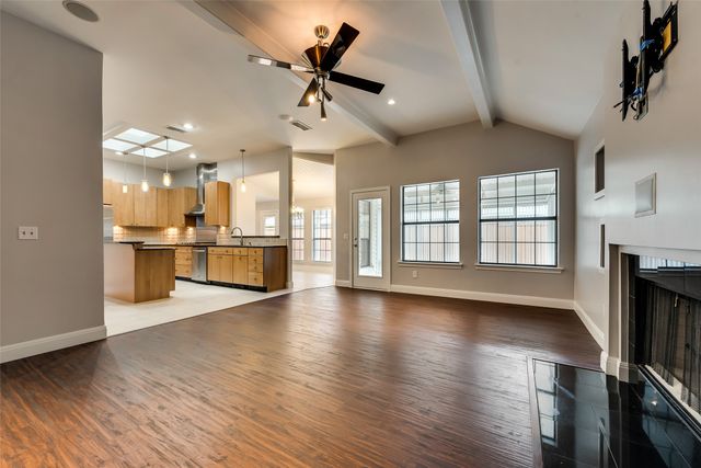 2204 Valcourt Drive, Plano, TX 75023