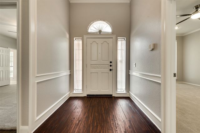 2204 Valcourt Drive, Plano, TX 75023