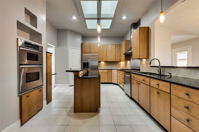 2204 Valcourt Drive, Plano, TX 75023