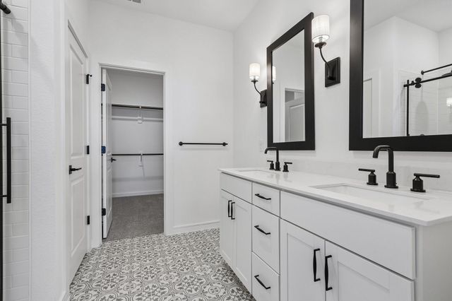 551 Day Station Drive, Dayton, TX 77535