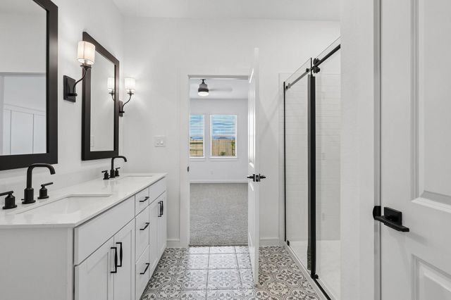 551 Day Station Drive, Dayton, TX 77535