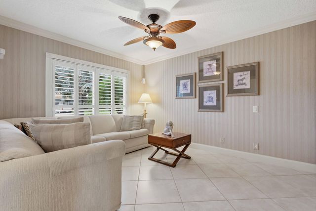 22041 Colony Drive, Boca Raton, FL 33433