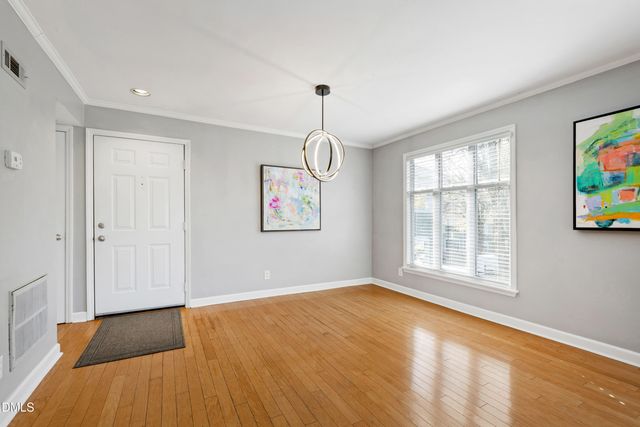 1210 Westview Lane 301, Raleigh, NC 27605