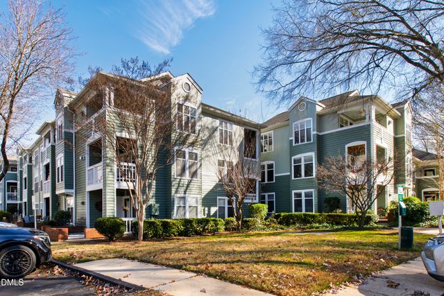 1210 Westview Lane 301, Raleigh, NC 27605