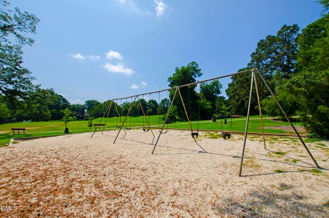 1210 Westview Lane 301, Raleigh, NC 27605