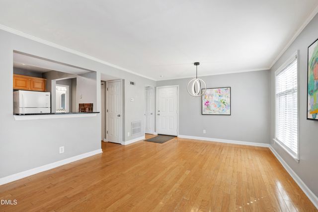 1210 Westview Lane 301, Raleigh, NC 27605