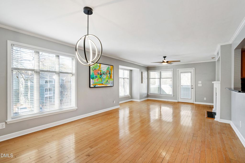 1210 Westview Lane 301, Raleigh, NC 27605