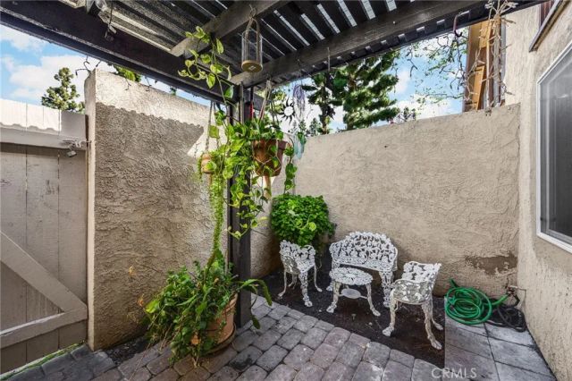 1399 Fredericks, Upland, CA 91786
