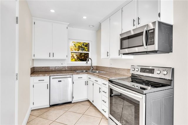 21914 Lakeland, Lake Forest, CA 92630