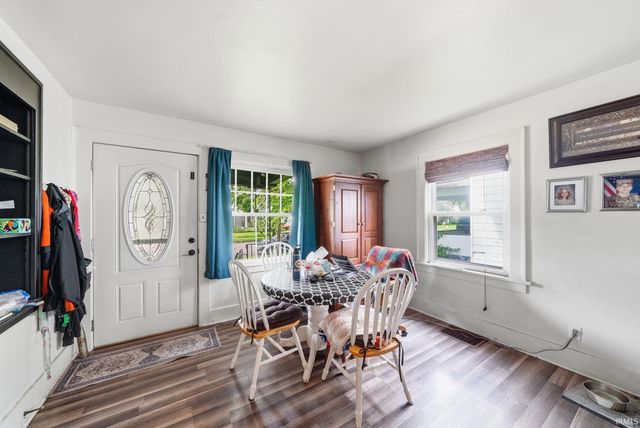 1609 Columbia Avenue, Fort Wayne, IN 46805