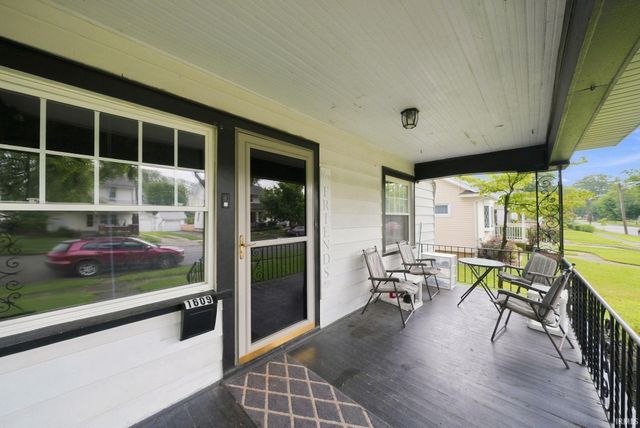 1609 Columbia Avenue, Fort Wayne, IN 46805